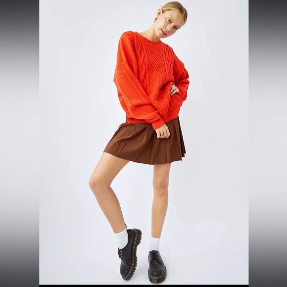 ❗️SOLD❗️Aritzia Sunday Best Orange Cable Knit Crewneck Peggy Sweater Size S - Picture 2 of 7